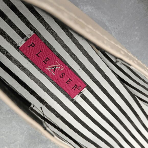 NWOT Pleaser Jenna 06 Faux Leather Cream Mary Jane Pump Kitten Heels Size 16 - Picture 2 of 10